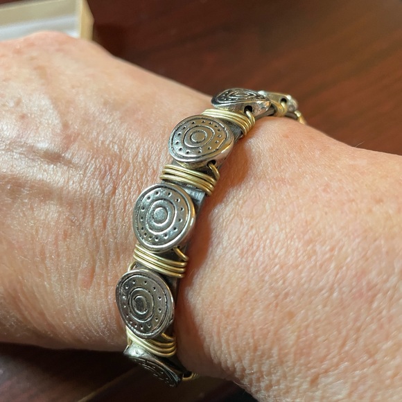 Mixed media bracelet - Picture 2 of 3